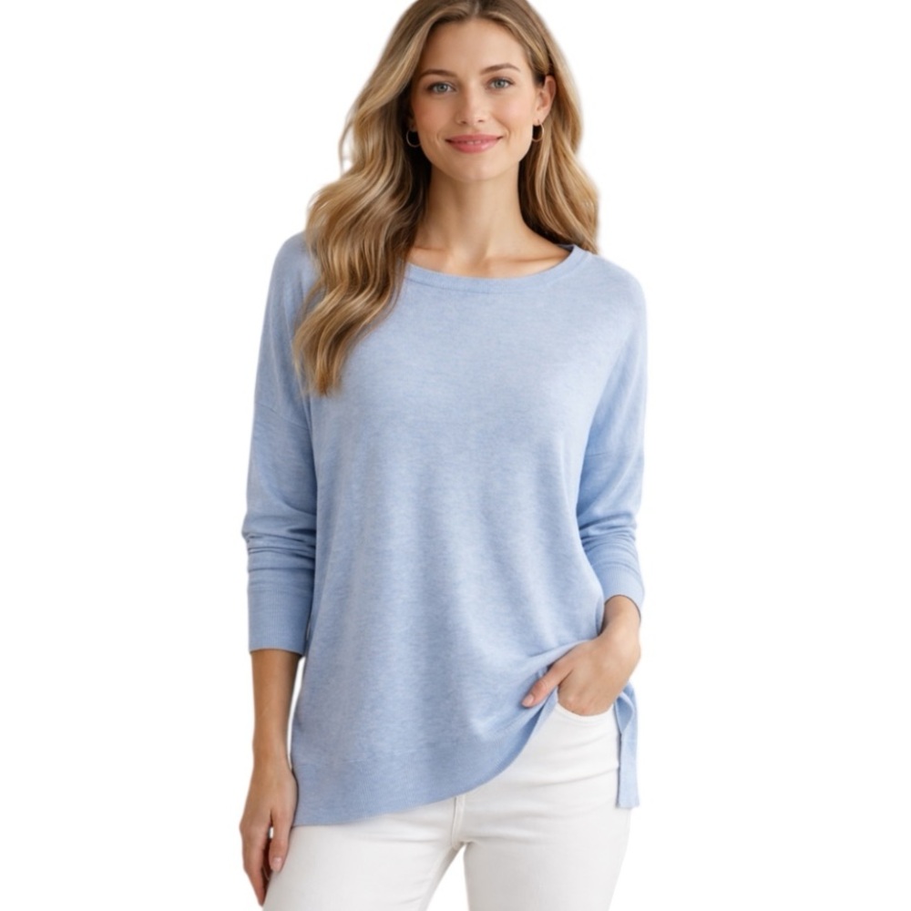 Lilly Pulitzer Melenie Coolmax Long Sleeve Sweater Blue Peri Medium, 000811
L